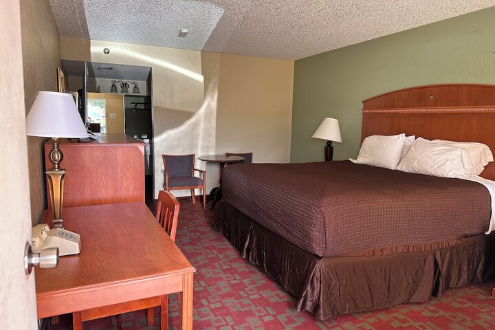 Gateway Lodge