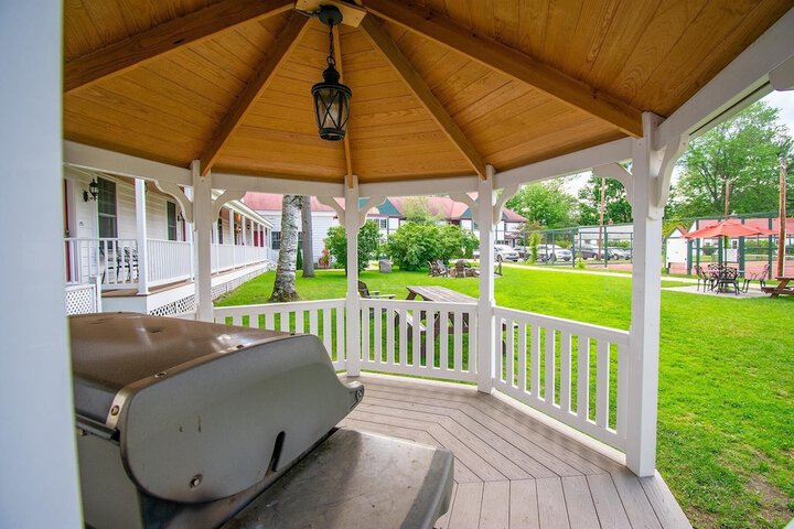 Eastern Slope Inn Resort