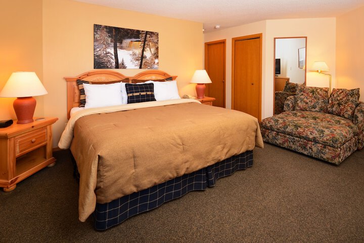 Room 14 of 34