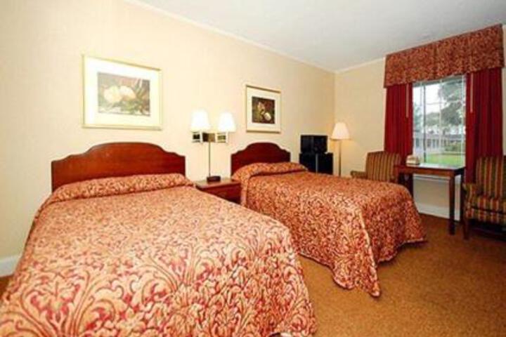 Ambassador Inn