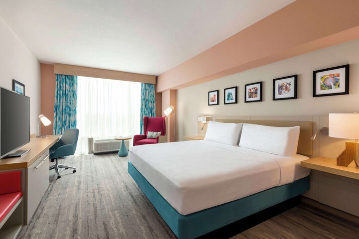 Room 21 of 45