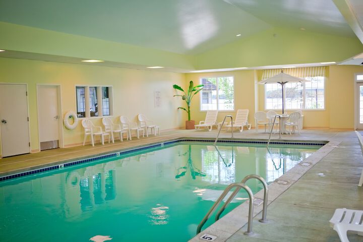 Pool 10 of 63
