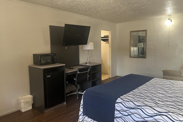 Motel 6 New Boston TX