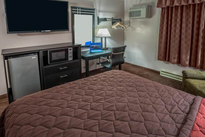 Room 35 of 39