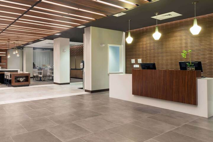 Wingate by Wyndham Altoona Downtown / Medical Center