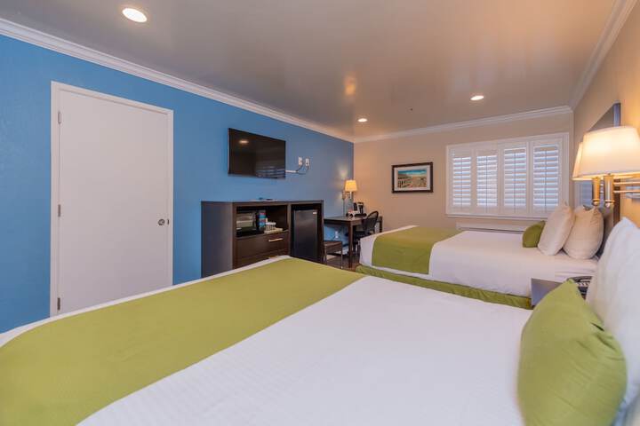 Room 30 of 38