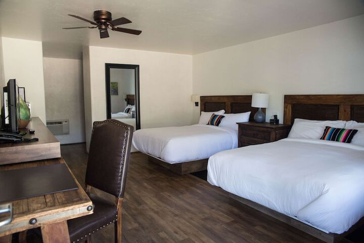 Room 21 of 24