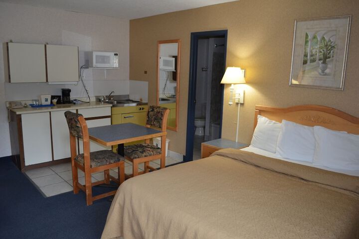 Room 38 of 63