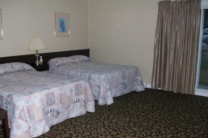 Room 30 of 50