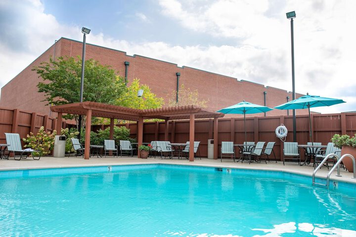 Pool 6 of 52