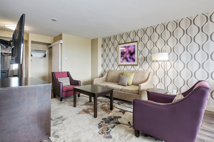 Holiday Inn Toronto - Intl Airport by IHG