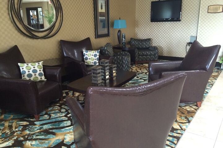 Hotel 3 of 35