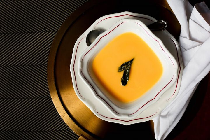Dining 67 of 77