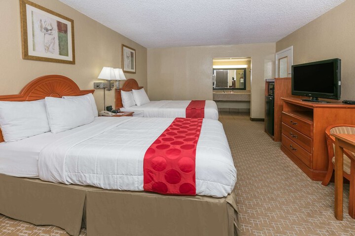 Room 15 of 23
