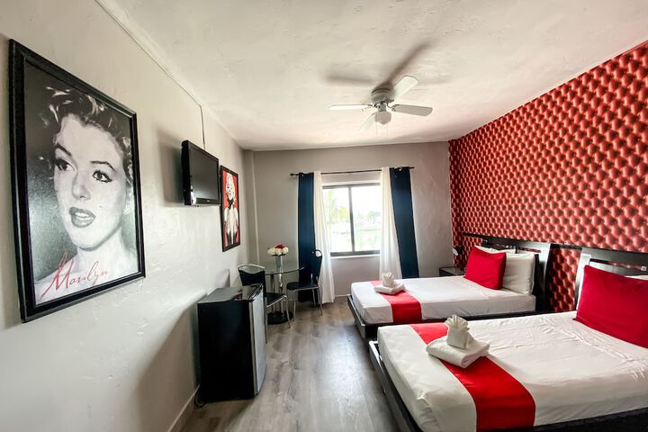 Room 14 of 37