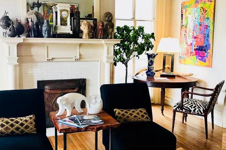Elmwood 1820 Bed & Breakfast Inn