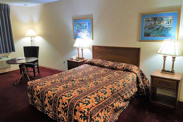 Room 12 of 46