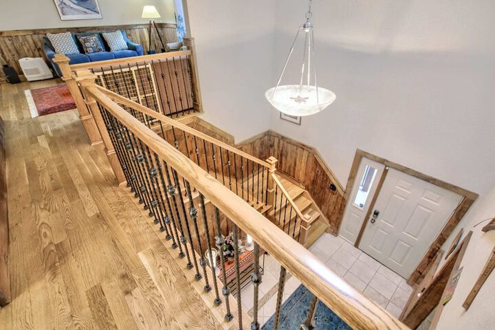 5BD Mountain Getawayhot Tub & Foosball