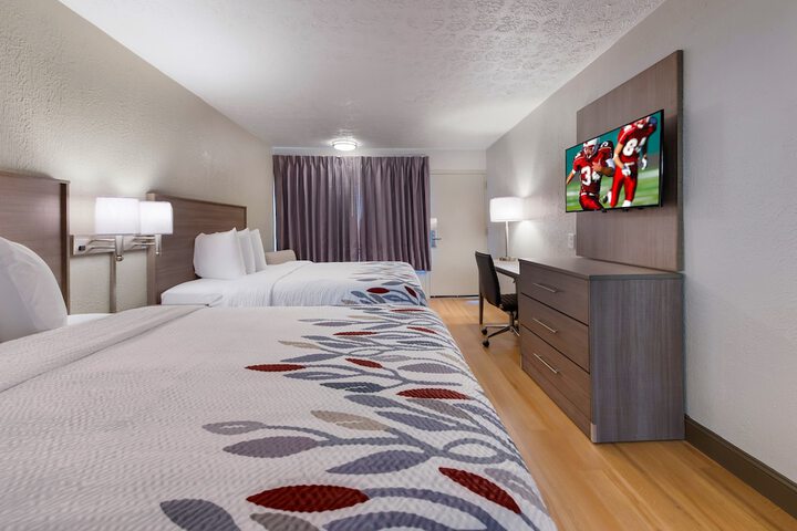 Room 34 of 43