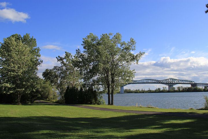 Motel et Appartements du Fleuve