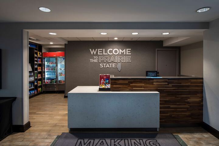 Hampton Inn & Suites Chicago / Lincolnshire