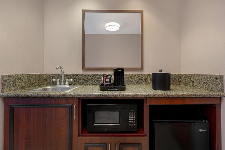 Hampton Inn & Suites Wilkes-Barre / Scranton