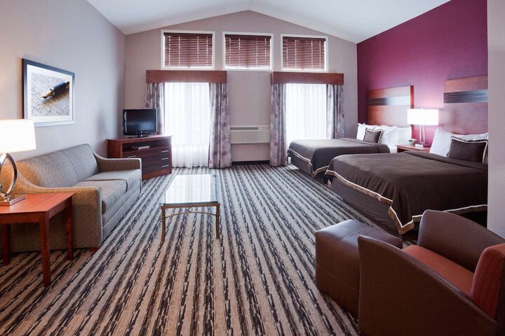 Room 19 of 28