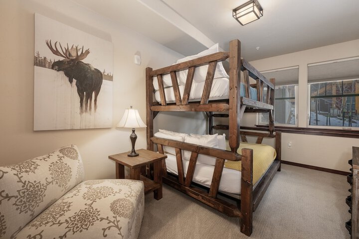 Cozens Pointe E 102 2 Bedroom Condo by RedAwning
