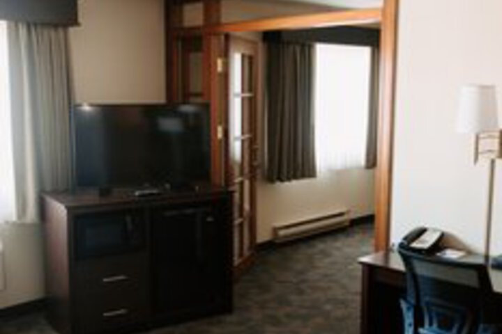Suite 25 of 168