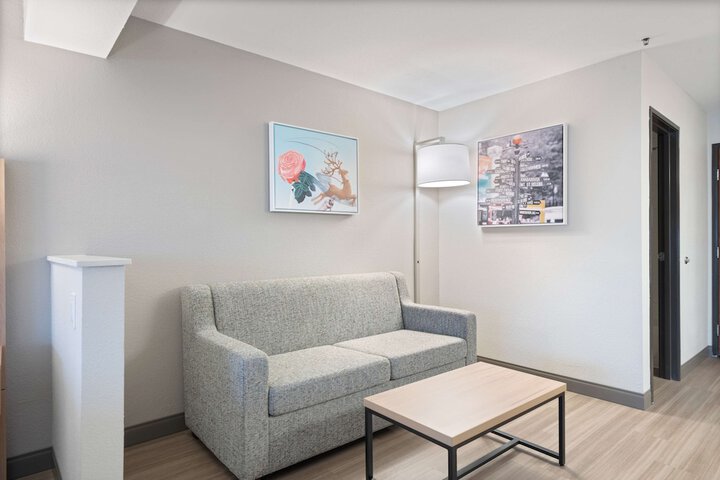 Best Western Lake Oswego / Portland Hotel & Suites