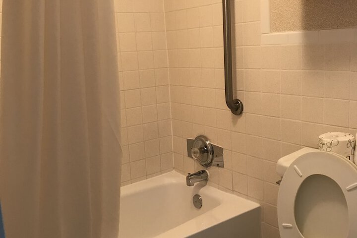 Room 41 of 50