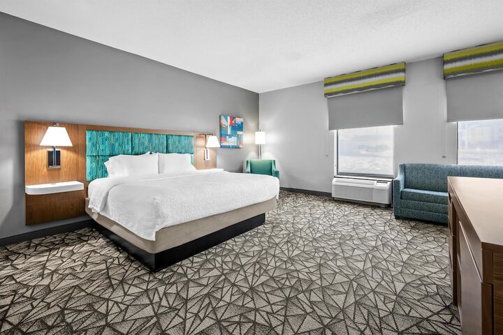 Hampton Inn Bloomington West