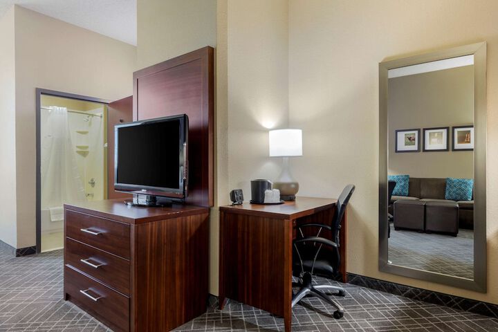 Room 15 of 51