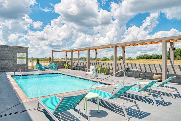 Pool 2 of 35