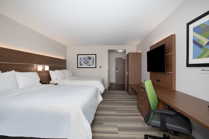 Room 45 of 74