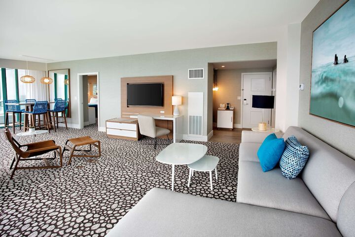 Room 34 of 168