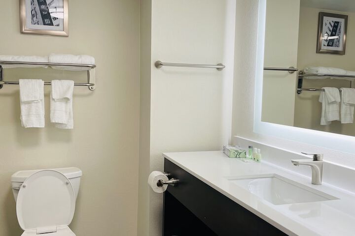 Quality Inn & Suites Lake Charles South