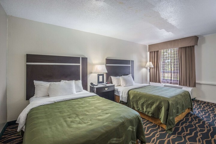 Room 14 of 70
