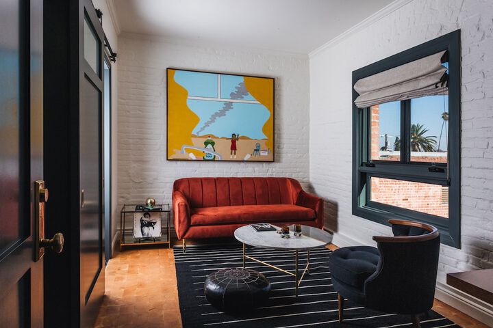 Room 5 of 52