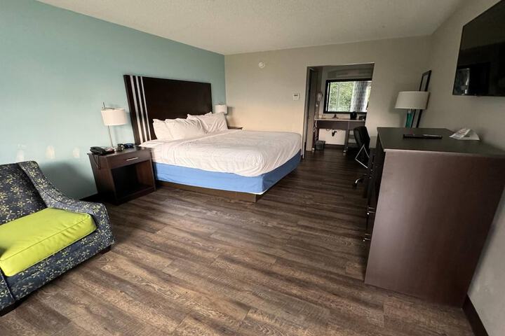 Days Inn by Wyndham Goldsboro