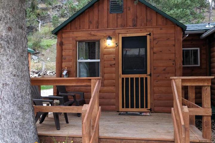 Allen Gulch Cabins