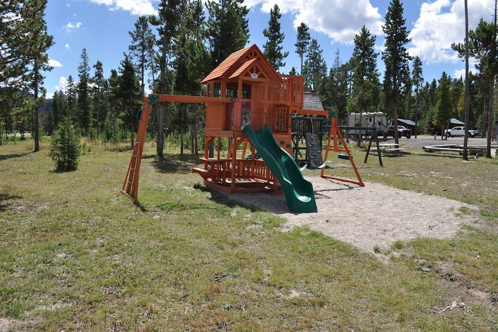 Childrens Activities 75 of 77