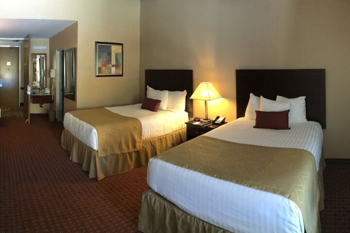 Room 45 of 62