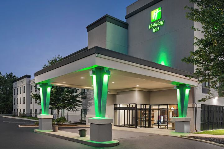 Hotel 2 of 47