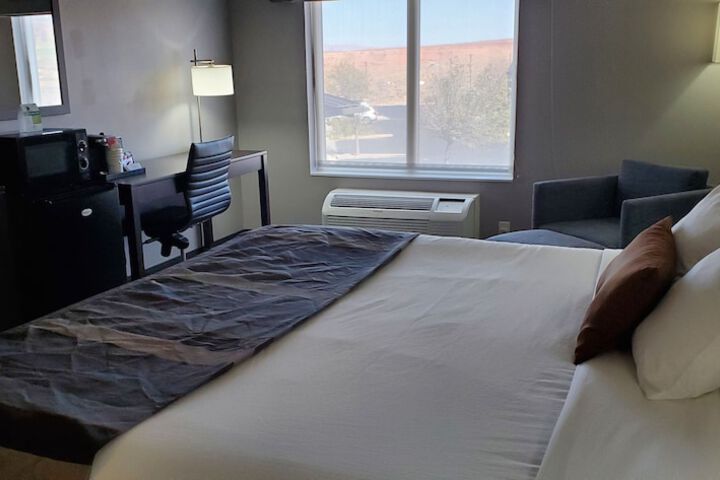 Room 36 of 51