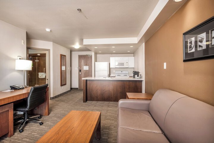 Room 14 of 26