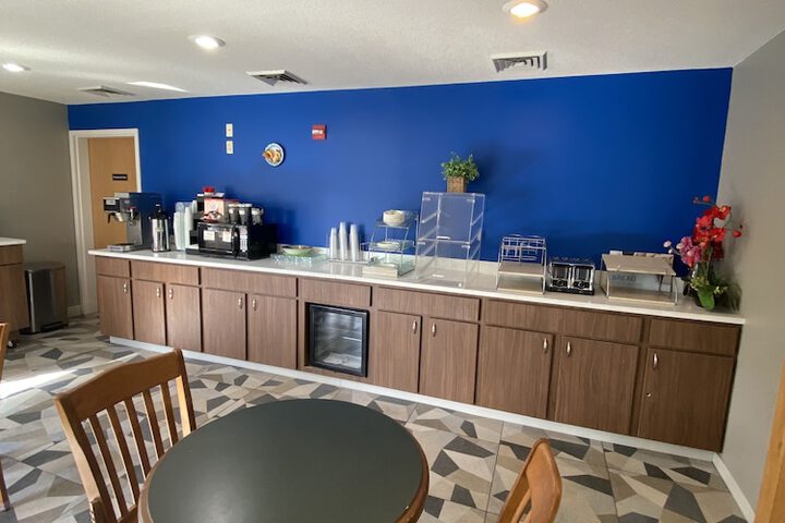 Coos Motor Inn