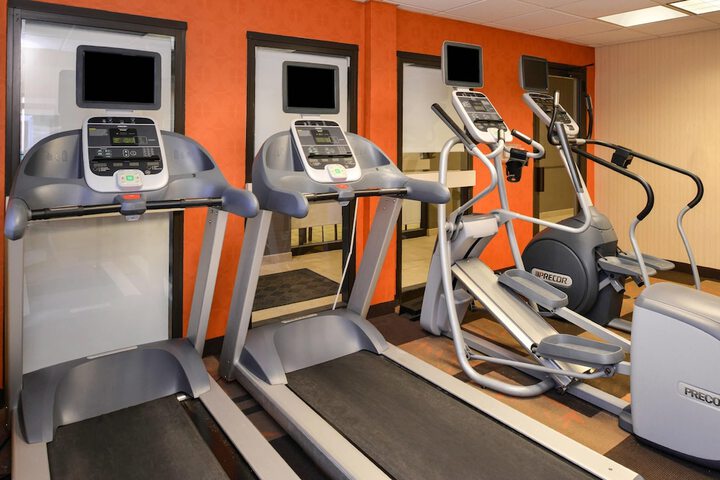 Country Inn & Suites by Radisson Brown Deer - Milwaukee North