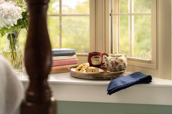 1802 House Bed and Breakfast