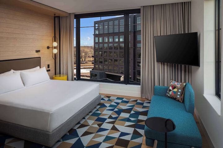 Canopy by Hilton Sioux Falls Downtown